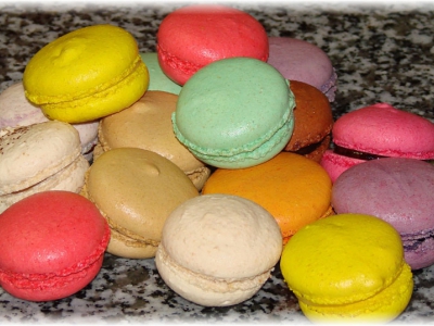Macarons & petits fours